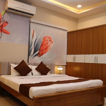 Dcasa Apartment Hotel Гайдарабад Екстер'єр фото